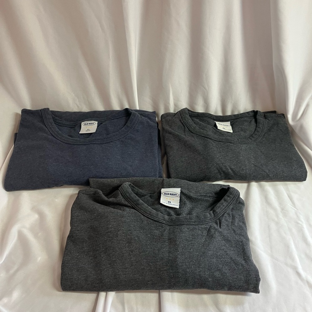 Old Navy Gray and Blue Short Sleeve Tees
